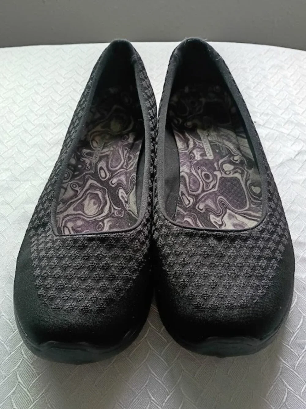 Skechers Women's Black Wide Fit LIKE NEW Ballet Flats Size 10